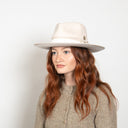 Bennie in Cream