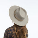 Chance in Taupe